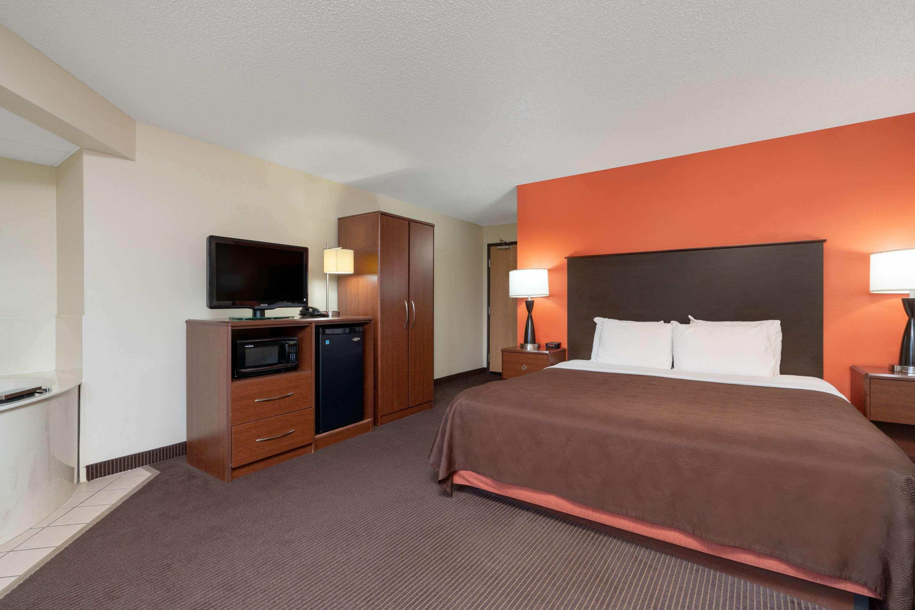 Americinn By Wyndham Coon Rapids Eksteriør bilde